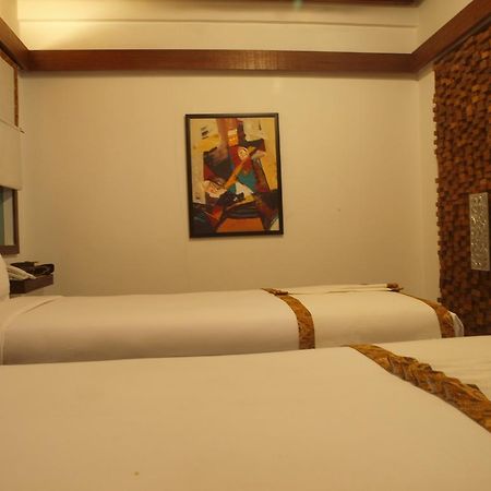 Flores Gallery Hotel Bandung Eksteriør billede