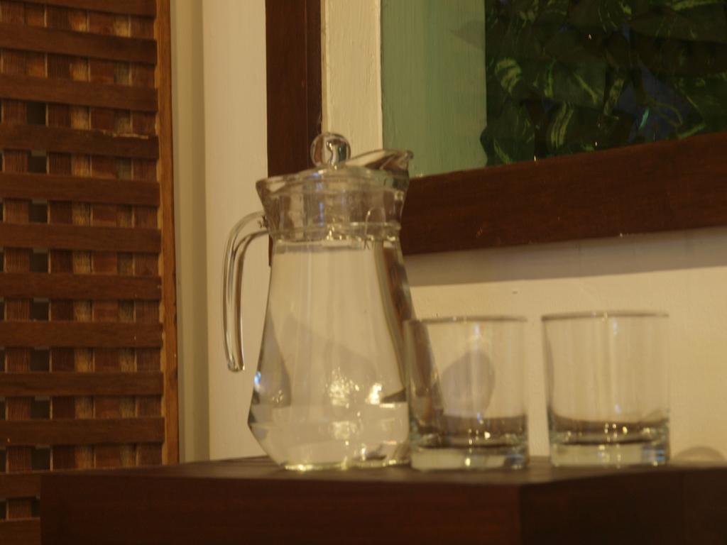Flores Gallery Hotel Bandung Eksteriør billede